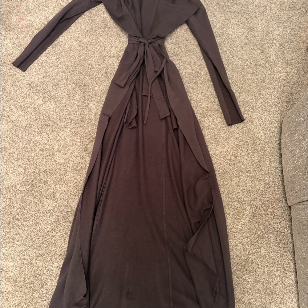 Lunya Robe - Picture 2 of 2